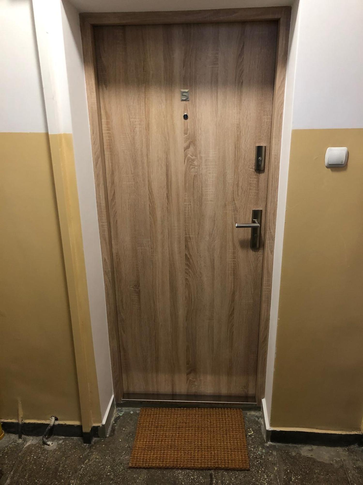 Cr Cichy Apartament W Centrum بياليستوك المظهر الخارجي الصورة